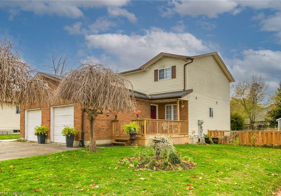 62-st-james-street-s-waterford-ontario-40701216