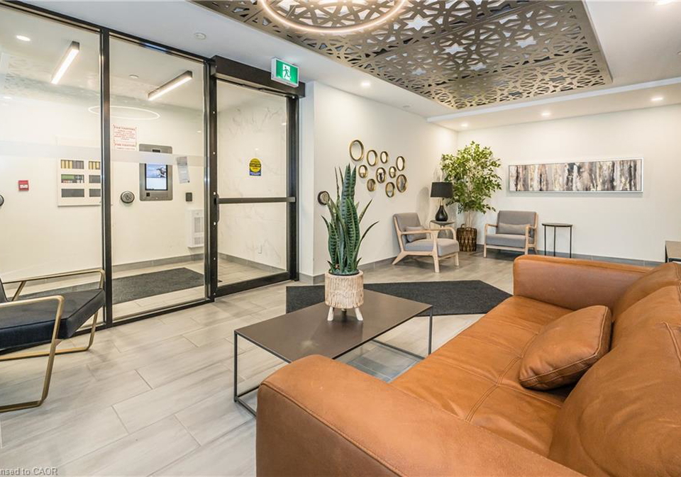 104-garment-street-kitchener-ontario-40701639