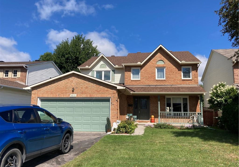 2012-legrand-crescent-orleans-ontario-40701696
