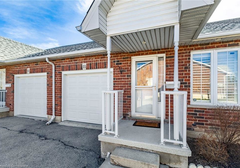 243-fennell-avenue-e-hamilton-ontario-40702078