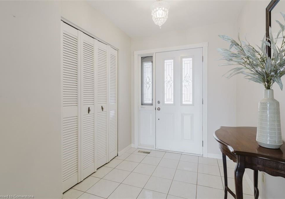 574-louise-drive-burlington-ontario-40702595