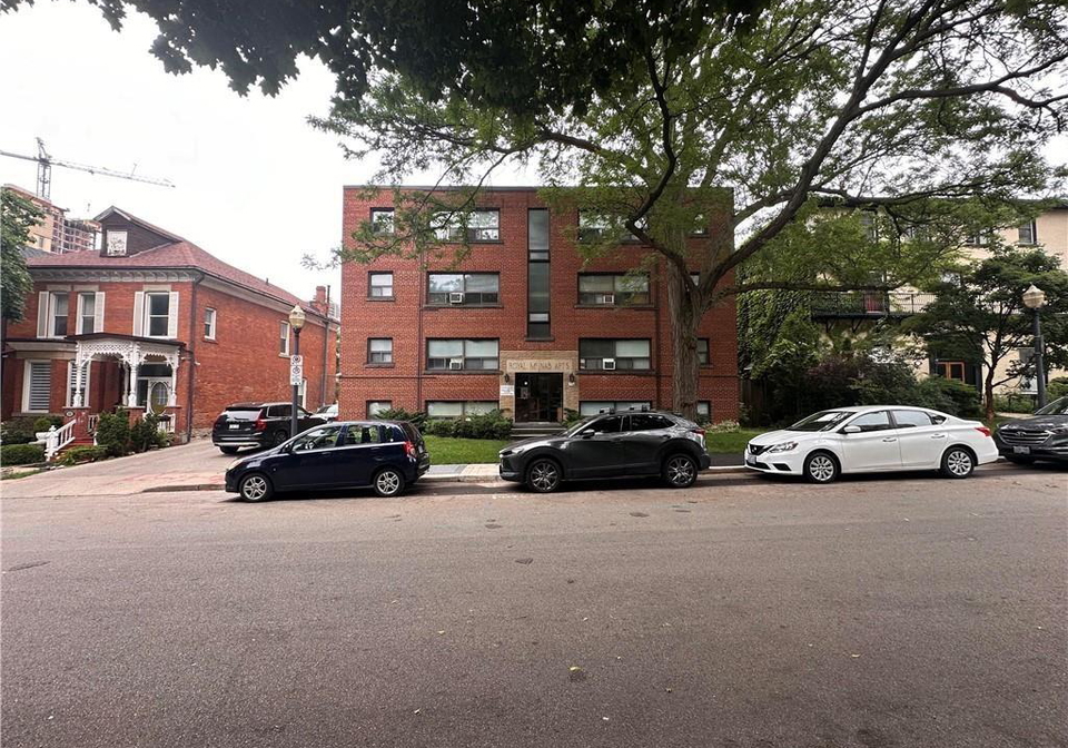 119-macnab-street-hamilton-ontario-40703125