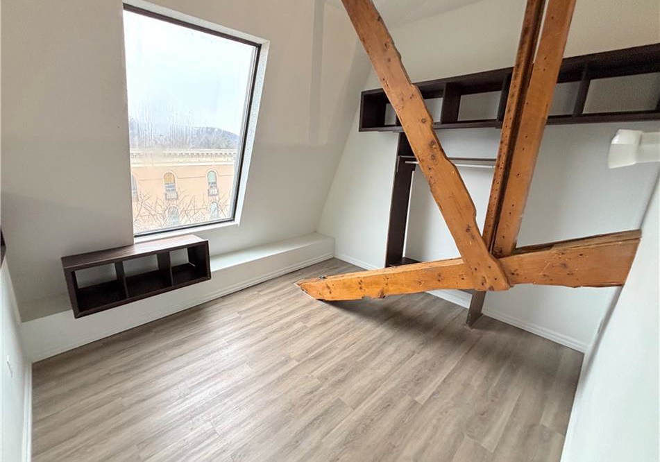 7-foundry-street-dundas-ontario-40703393