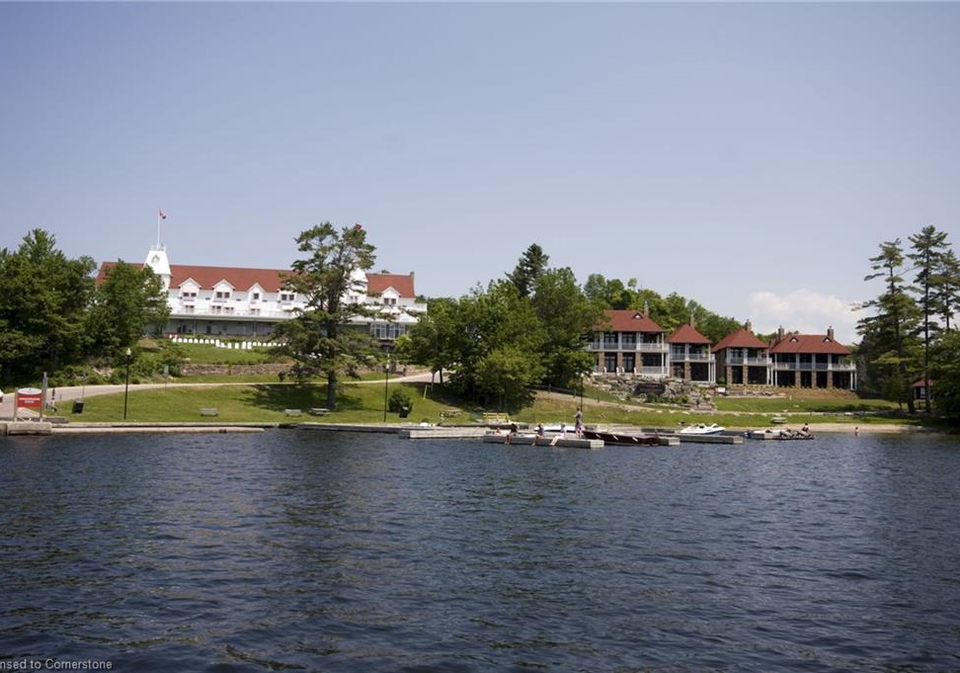 4-1003-matthews-drive-windermere-ontario-40703762