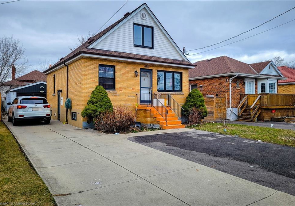 698-upper-sherman-avenue-hamilton-ontario-40705416