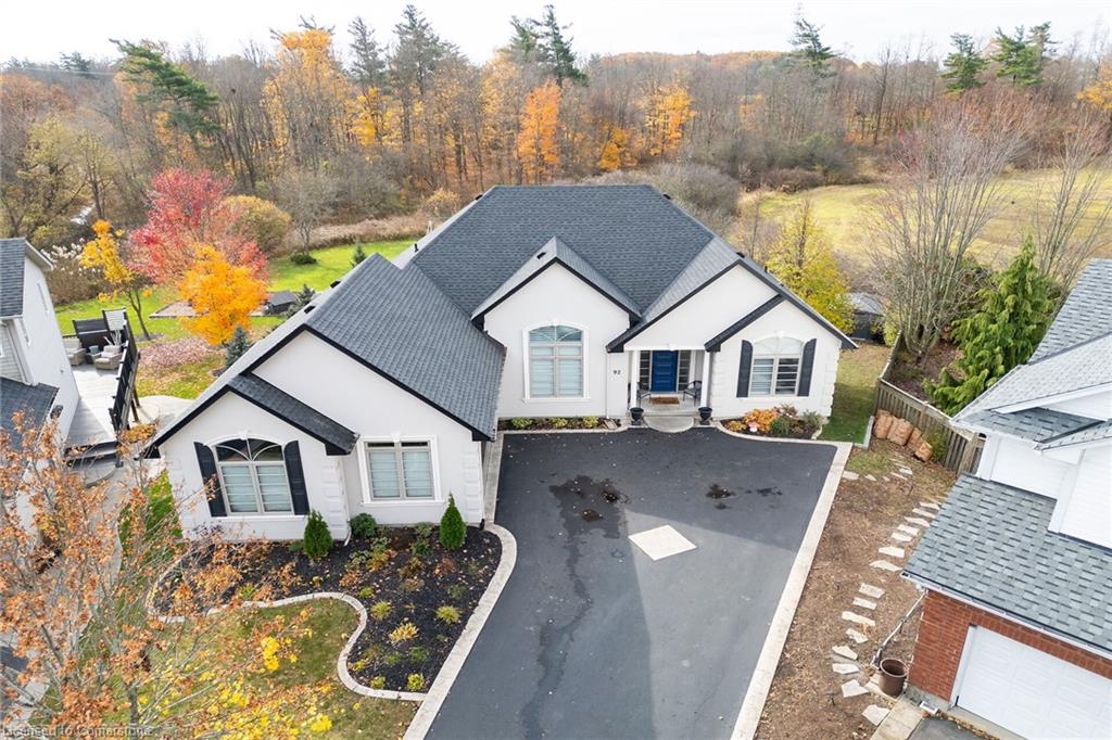 92-celtic-drive-caledonia-ontario-40705451