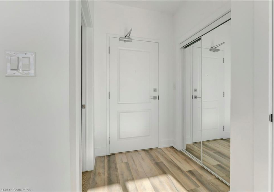 10-mallard-trail-waterdown-ontario-40705528