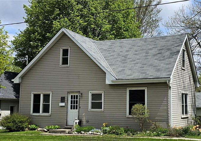 261-queen-street-n-simcoe-ontario-40706291