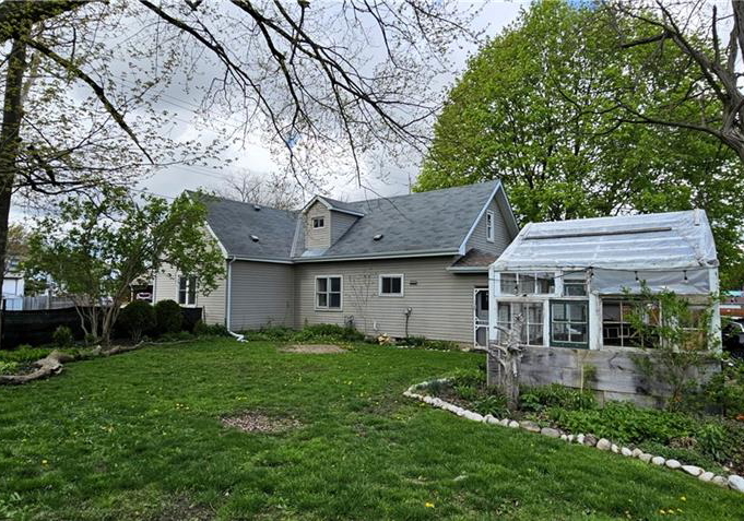 261-queen-street-n-simcoe-ontario-40706291