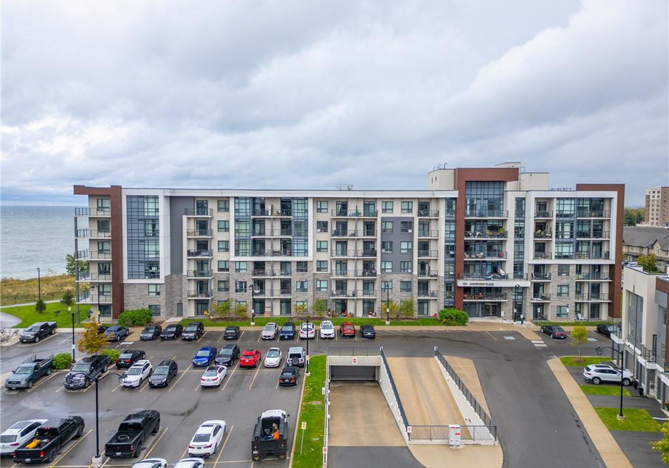 101-shoreview-place-stoney-creek-ontario-40706308