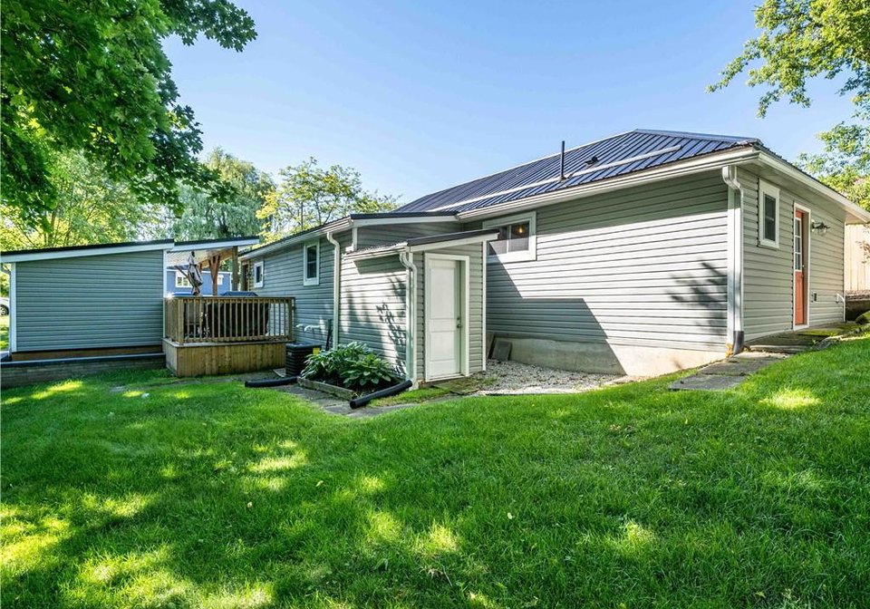 210-chapman-street-w-port-dover-ontario-40706492
