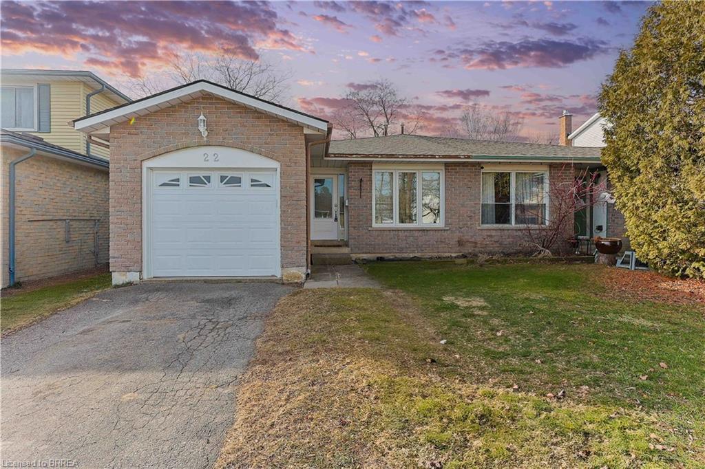 22-telfer-court-paris-ontario-40706717