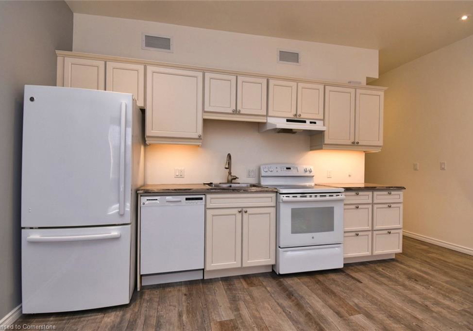 329-king-street-e-hamilton-ontario-40706792