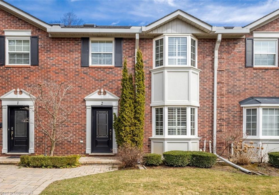 2407-woodward-avenue-burlington-ontario-40707542
