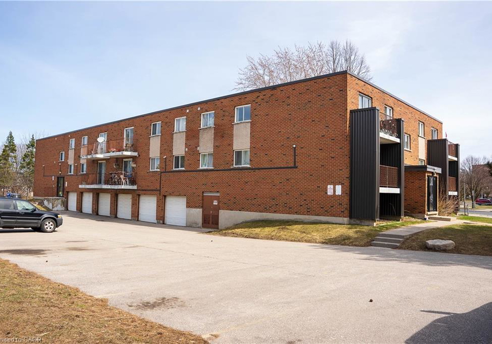 112-breckenridge-drive-kitchener-ontario-40708148