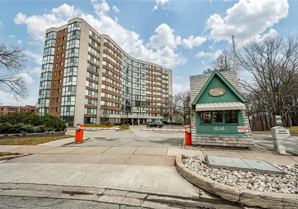 1230-marlborough-court-oakville-ontario-40708351