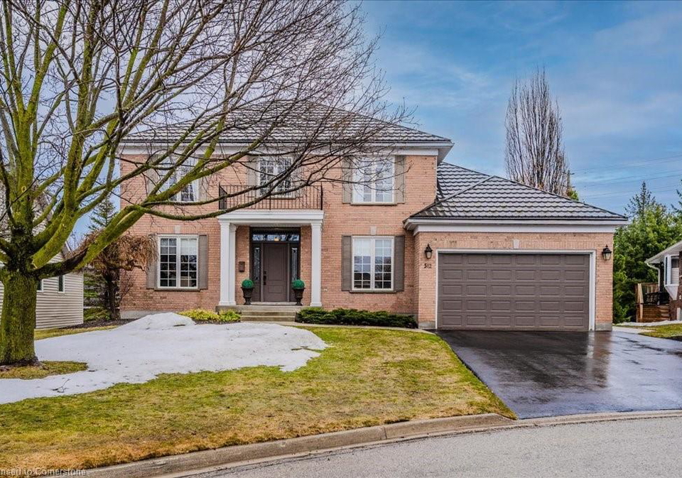 512-claridge-place-waterloo-ontario-40708395