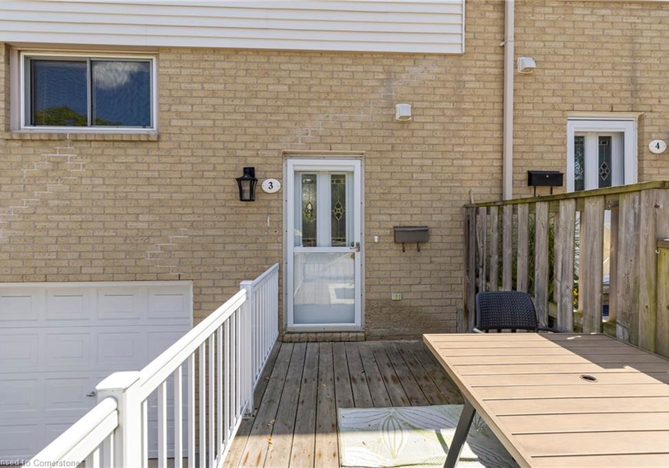51-caroga-court-hamilton-ontario-40708441
