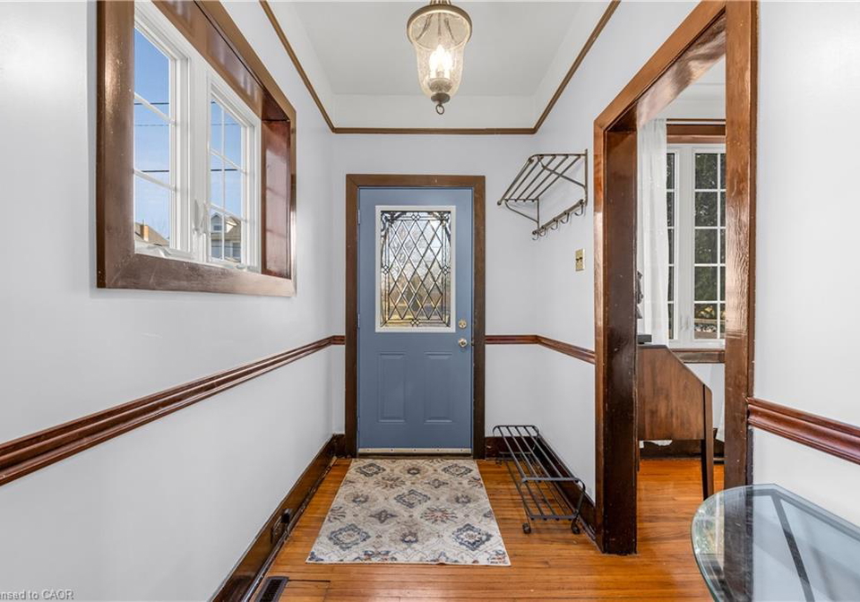 299-caithness-street-e-caledonia-ontario-40708572