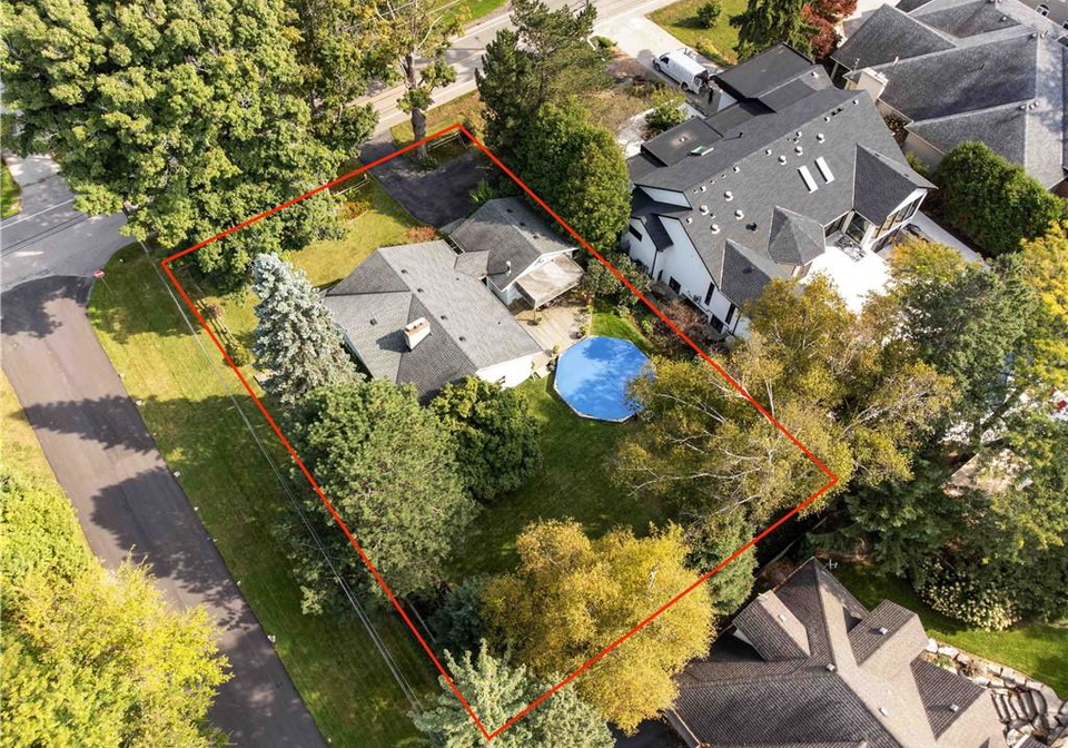 4-thornwood-drive-ancaster-ontario-40708653