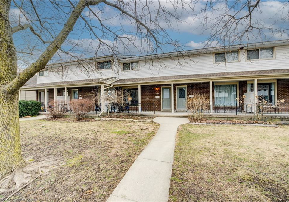 312-dufferin-street-stratford-ontario-40709417