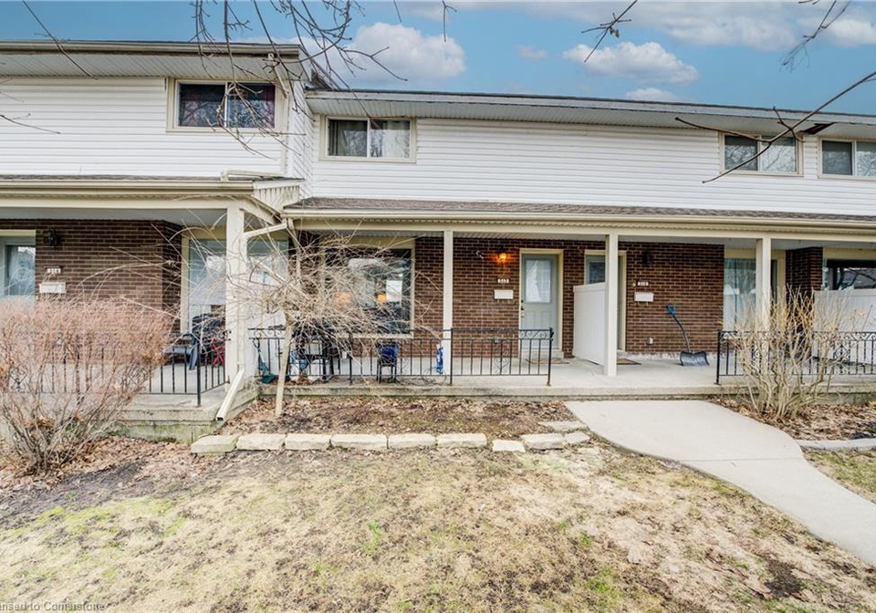 312-dufferin-street-stratford-ontario-40709417