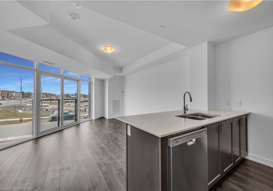 10-mallard-trail-waterdown-ontario-40709661