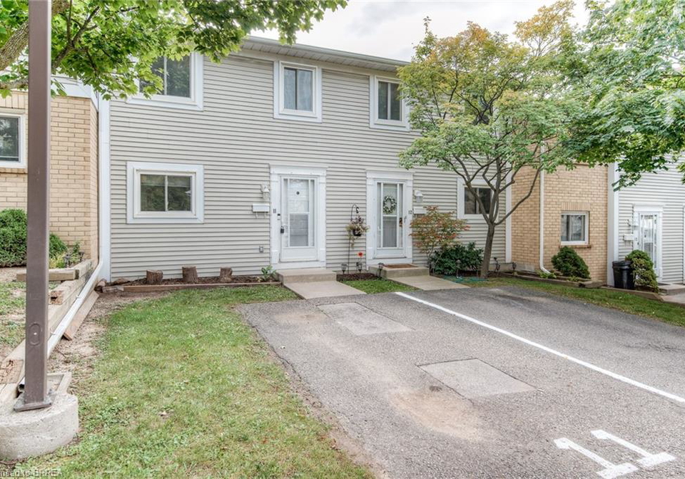 139-stanley-street-brantford-ontario-40709733