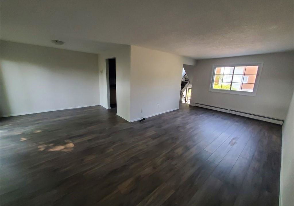649-albert-street-waterloo-ontario-40710078