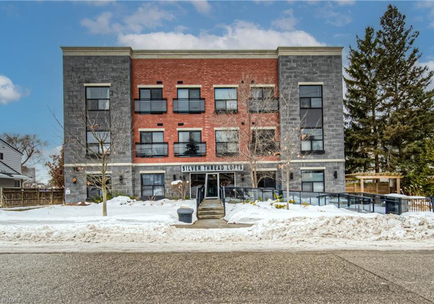 15-devitt-avenue-s-waterloo-ontario-40710117