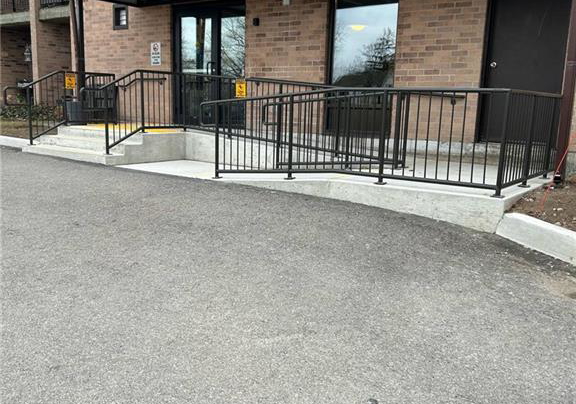 4209-hixon-street-beamsville-ontario-40710794