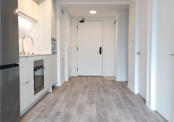 1-jarvis-street-hamilton-ontario-40710825