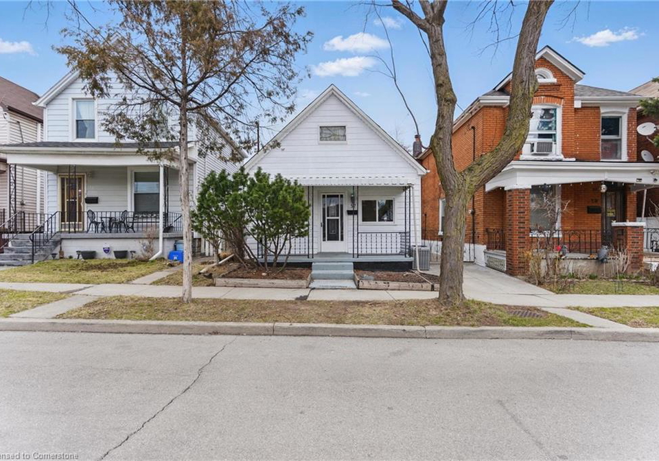 57-beechwood-avenue-hamilton-ontario-40711103