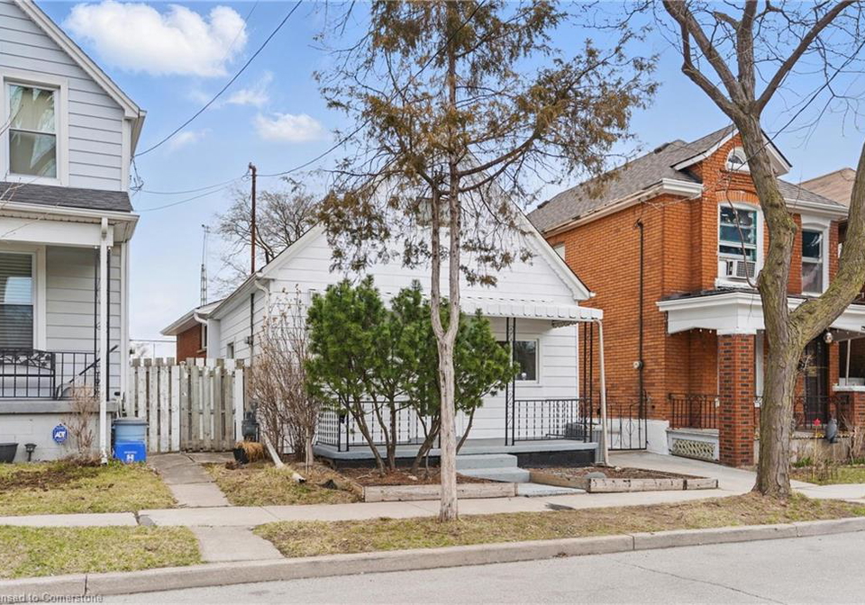 57-beechwood-avenue-hamilton-ontario-40711103