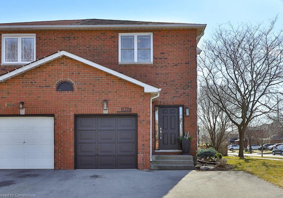 1074-gabriel-place-burlington-ontario-40711231