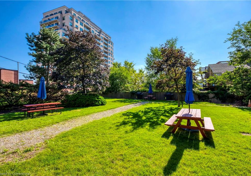 221-queen-street-s-kitchener-ontario-40711292