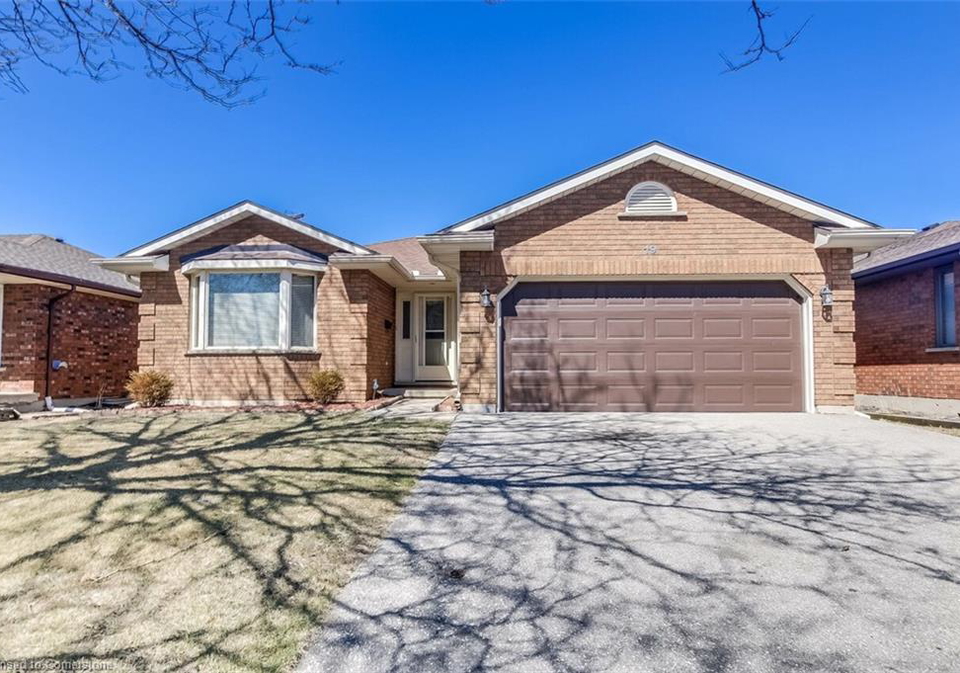 19-mann-avenue-simcoe-ontario-40711677