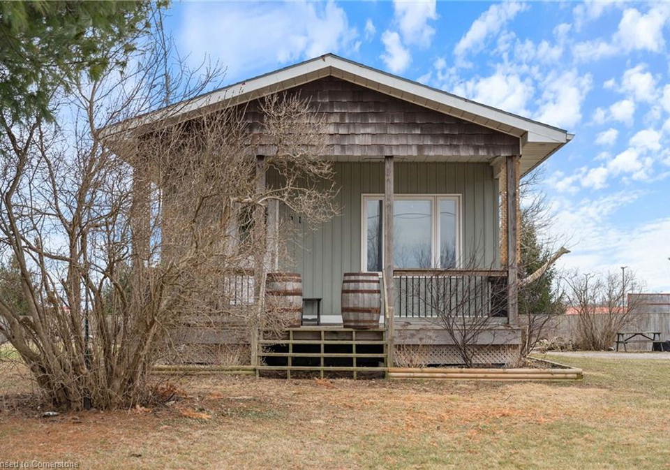 51-echo-street-e-cayuga-ontario-40711862