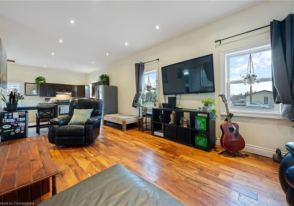 51-echo-street-e-cayuga-ontario-40711862