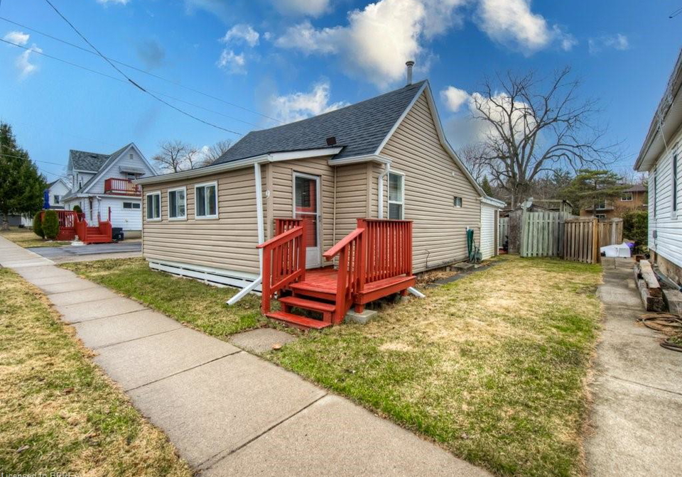 9-marshall-lane-simcoe-ontario-40711986