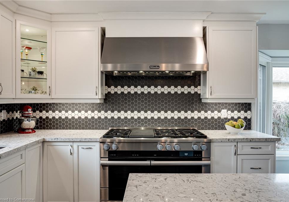 2233-towne-boulevard-oakville-ontario-40712937