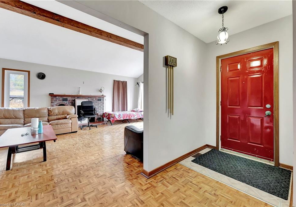 2280-highway-6-flamborough-ontario-40713442