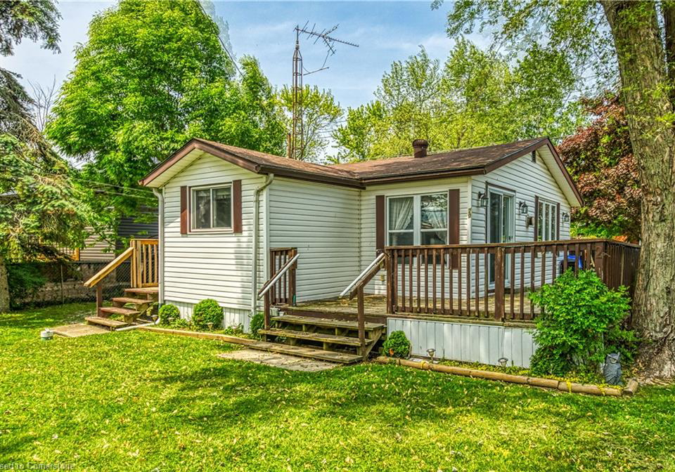 20-melville-lane-selkirk-ontario-40713591