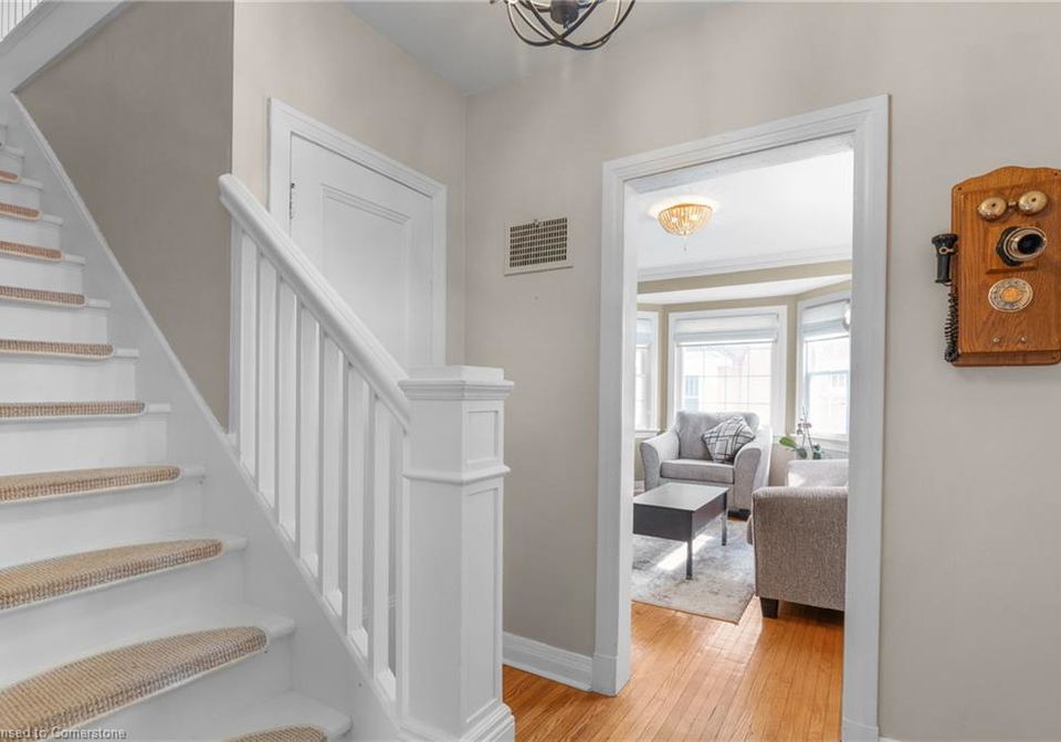 212-first-avenue-port-dover-ontario-40713772