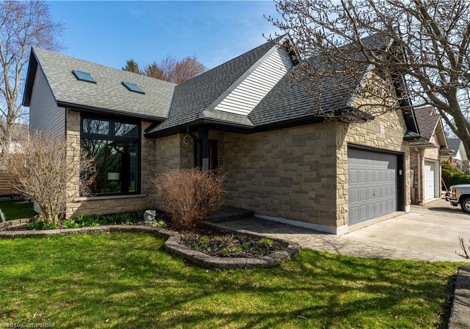 321-beckett-crescent-pelham-ontario-40714116