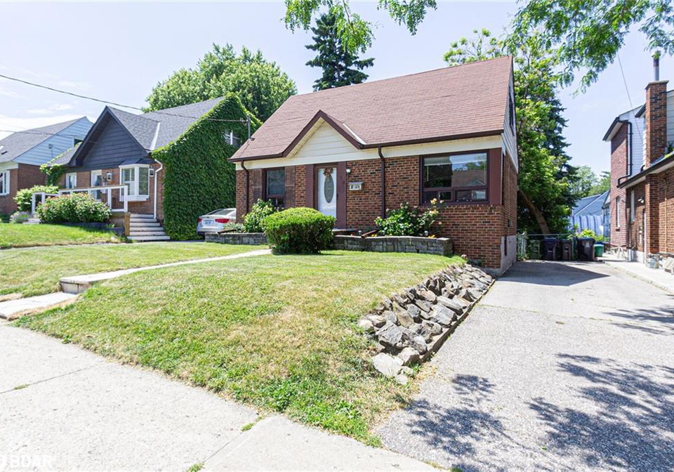30-wolcott-avenue-toronto-ontario-40714231