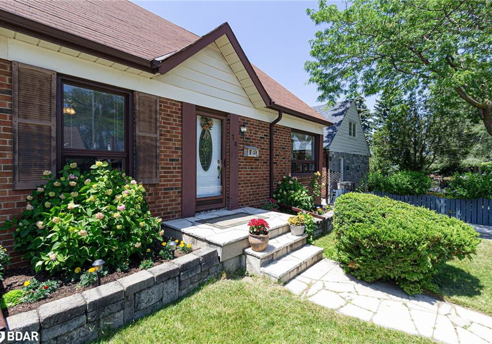 30-wolcott-avenue-toronto-ontario-40714231