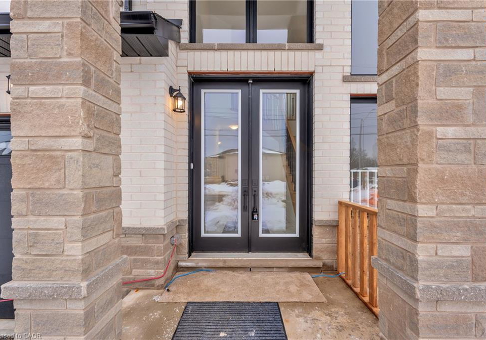 22-roselawn-avenue-ancaster-ontario-40714240