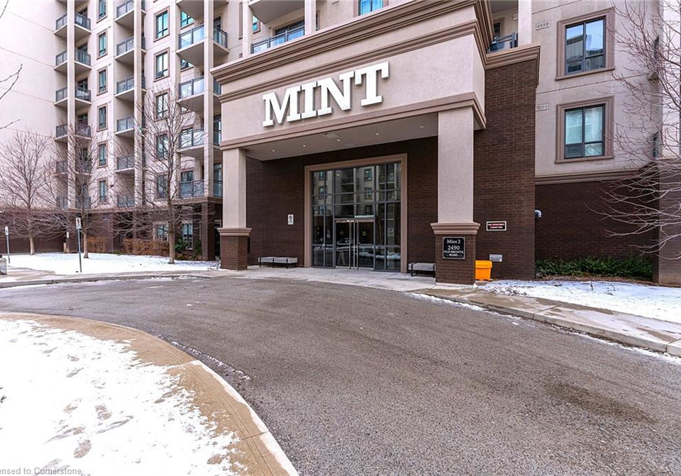 2490-old-bronte-road-oakville-ontario-40714346
