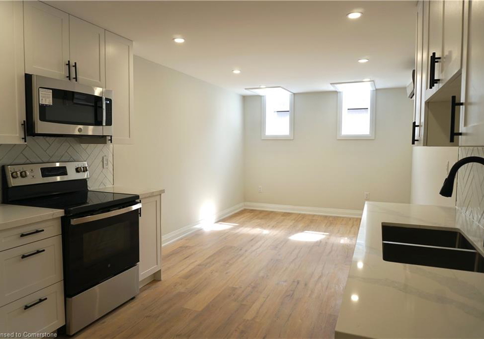 588-barton-street-e-hamilton-ontario-40714688